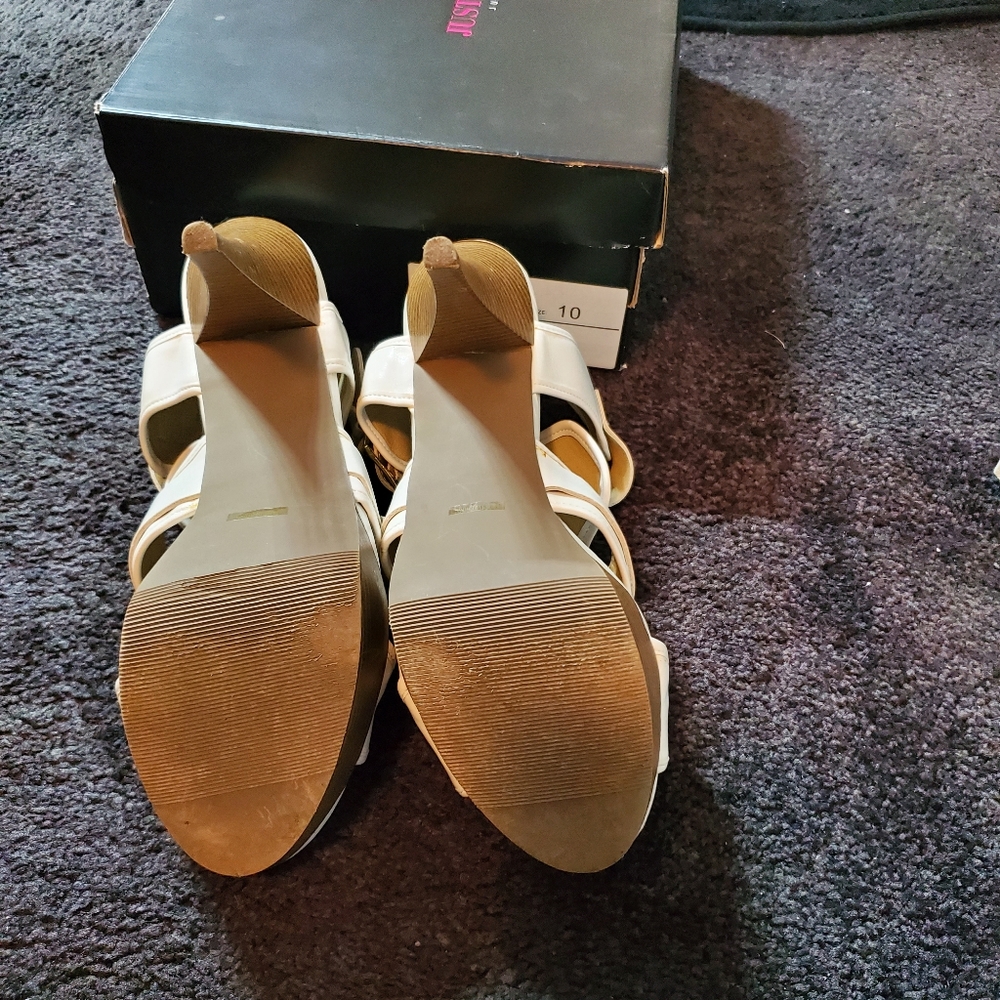 Heels - Picture 7 of 8